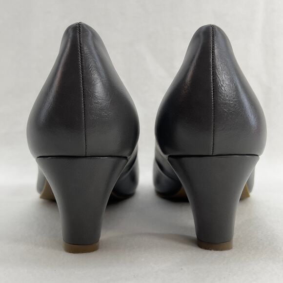 Journee Collection Luu Faux Leather Low Block Heel Pumps-Gray-Women Size 10-NEW - Picture 8 of 11